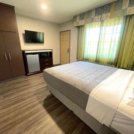 Sequoia Motel เฟรสโน ภายนอก รูปภาพ